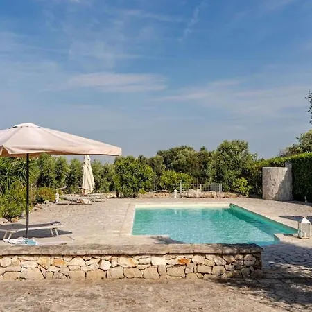 Trullo Vittoria With Private Swimming Pool * Ostuni