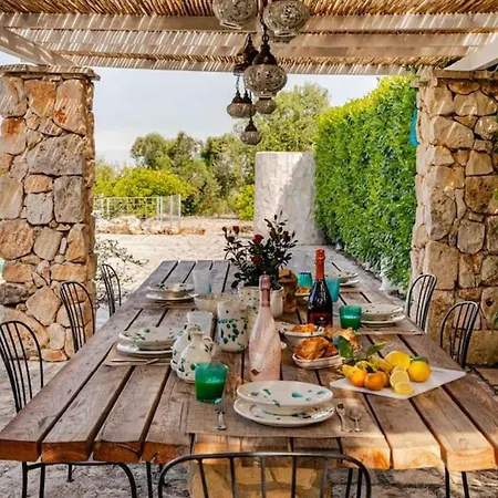 Trullo Vittoria With Private Swimming Pool Ostuni